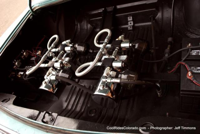 1968 Mist Turqoise Chrysler New Yorker 4 door hard top