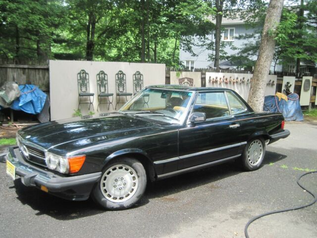 1989 Black Mercedes-Benz SL-Class