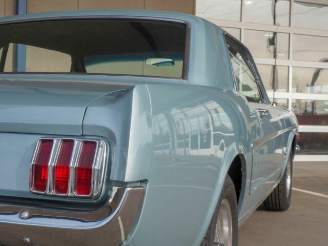 1965 Blue Ford Mustang --