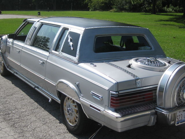 1985 Silver Chrysler execuitive limousine 4 door  limousine