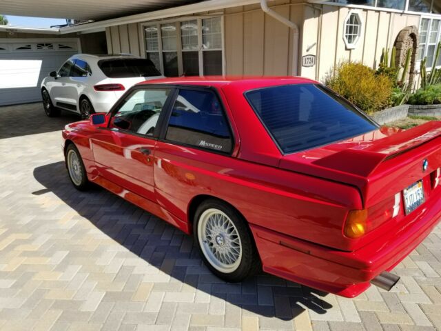 1988 Zinnoberrot (Red_ BMW M3 Coupe