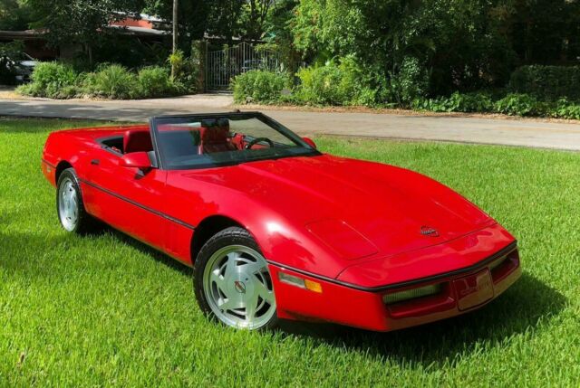 1989 Red Chevrolet Corvette