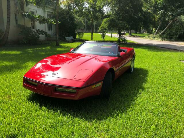 1989 Red Chevrolet Corvette