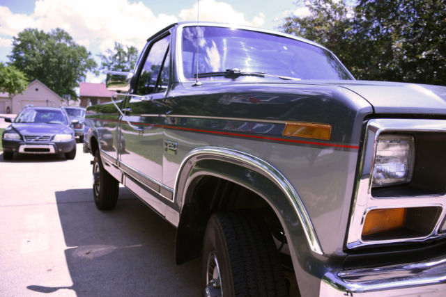 1986 Two Tone Grey Ford F-250 Standard Cab Pickup
