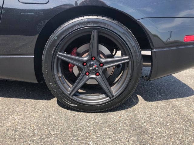 1990 Black Nissan 300ZX Coupe