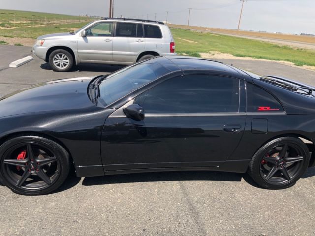 1990 Black Nissan 300ZX Coupe