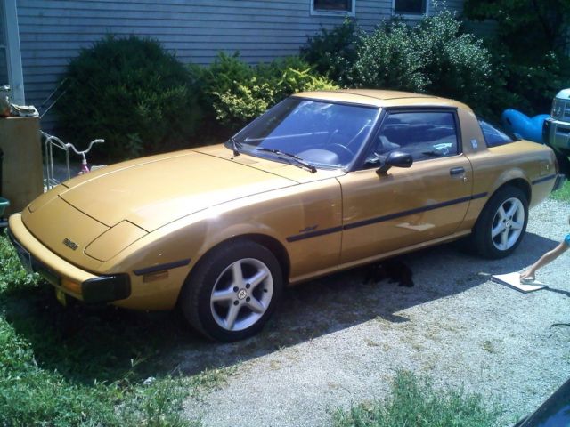 1980 Solar Gold Mazda RX-7 Hatchback