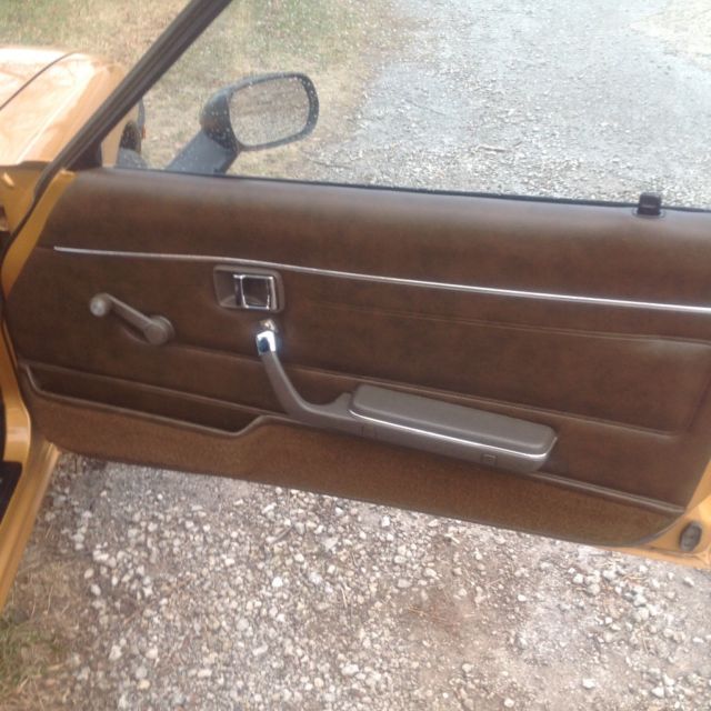 1980 Solar Gold Mazda RX-7 Hatchback