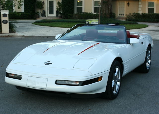 1992 White Chevrolet Corvette Convertible