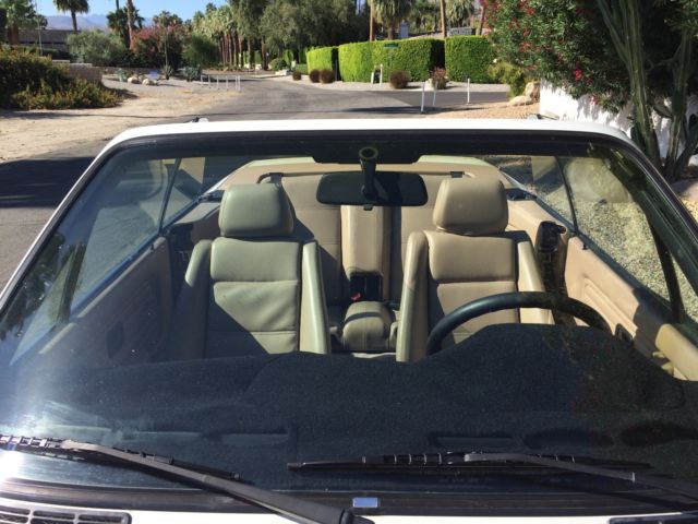 1989 Alpine White BMW 3-Series Convertible