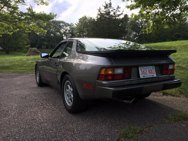 1983 Gemini Grey Metallic Porsche 944 Coupe