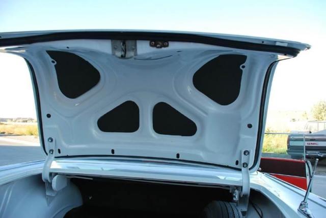 1957 White Chevrolet Bel Air/150/210 Sedan