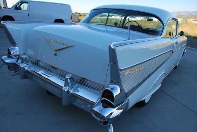 1957 White Chevrolet Bel Air/150/210 Sedan