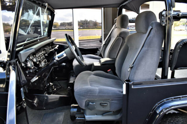 1976 Blue Toyota FJ40 4x4 SUV