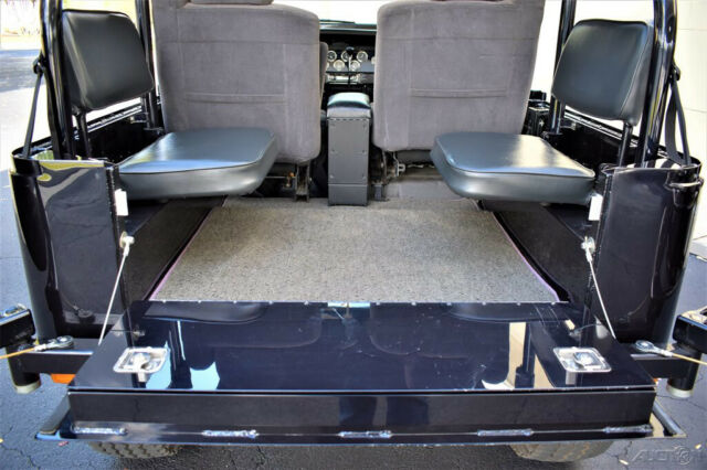 1976 Blue Toyota FJ40 4x4 SUV