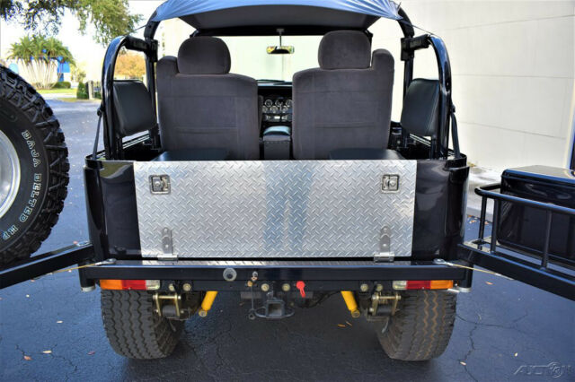 1976 Blue Toyota FJ40 4x4 SUV