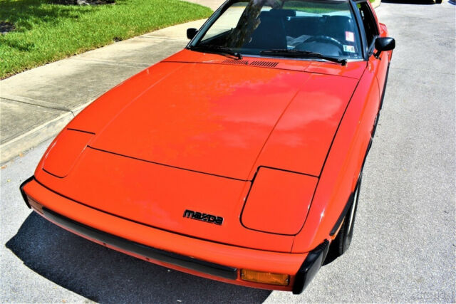 1979 Red Mazda RX-7 Coupe