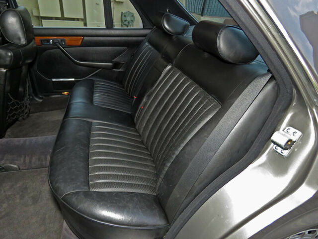 1987 Gray Mercedes-Benz S-Class Sedan