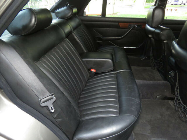 1987 Gray Mercedes-Benz S-Class Sedan