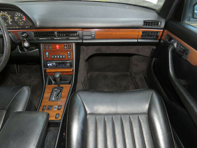 1987 Gray Mercedes-Benz S-Class Sedan