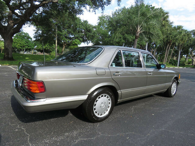 1987 Gray Mercedes-Benz S-Class Sedan