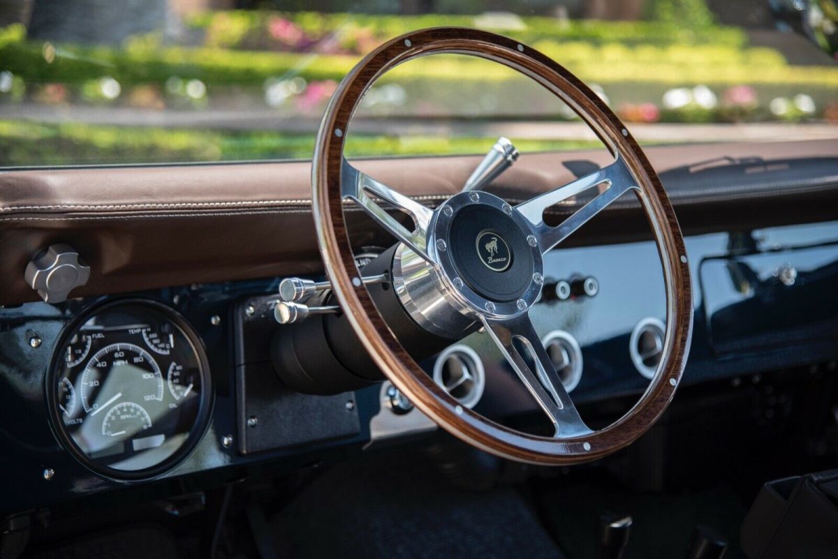 1975 Dark Blue Metallic Ford Bronco SUV