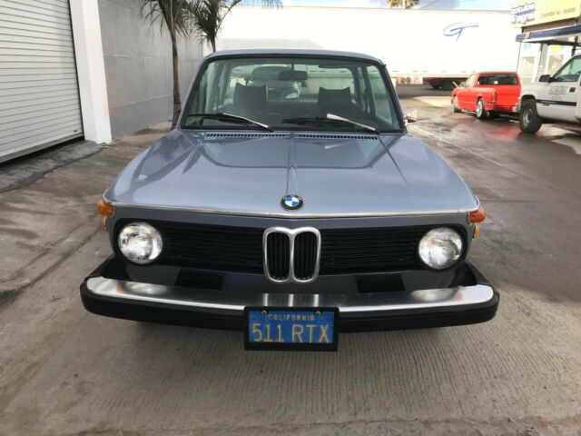1976 BLUE/GREY BMW 2002 Coupe