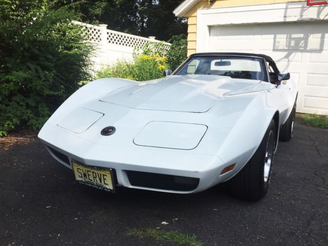 1974 White Chevrolet Corvette Convertible