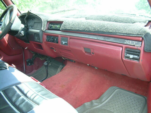 1994 White Ford F-250 Standard Cab Pickup