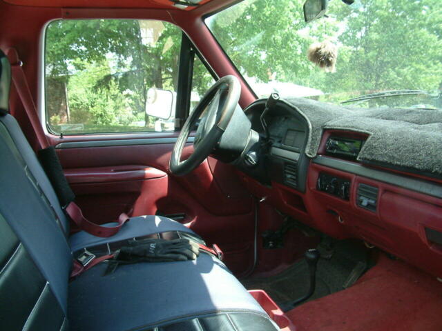 1994 White Ford F-250 Standard Cab Pickup