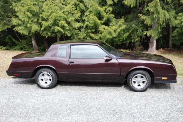 1986 Dark Red Metallic Chevrolet Monte Carlo Coupe