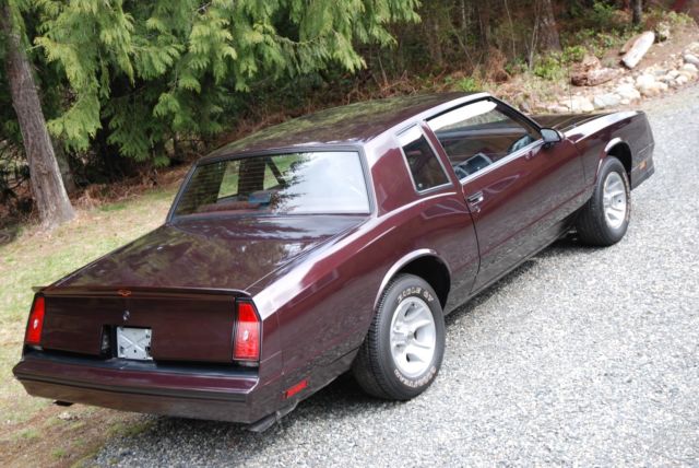 1986 Dark Red Metallic Chevrolet Monte Carlo Coupe