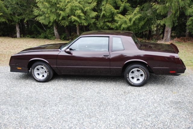1986 Dark Red Metallic Chevrolet Monte Carlo Coupe