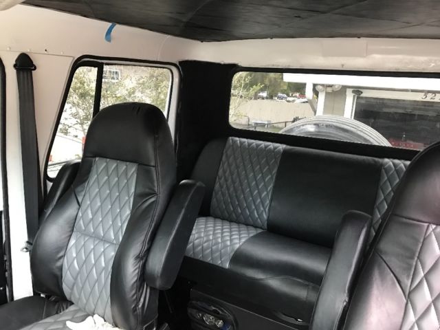 1993 White Chevrolet Other Pickups