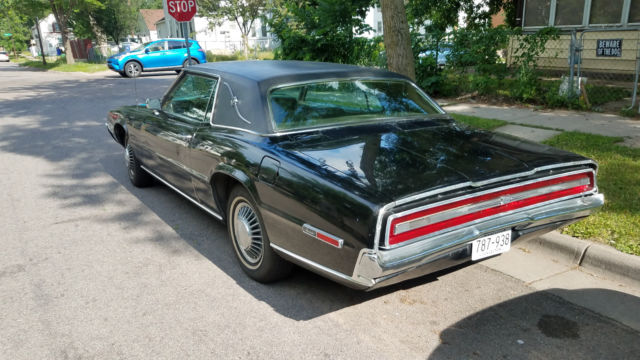 1968 Ford Thunderbird