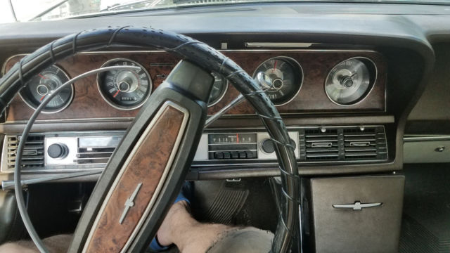 1968 Ford Thunderbird