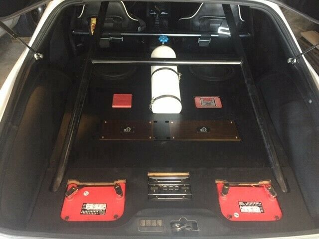 1987 White Chevrolet Camaro Coupe