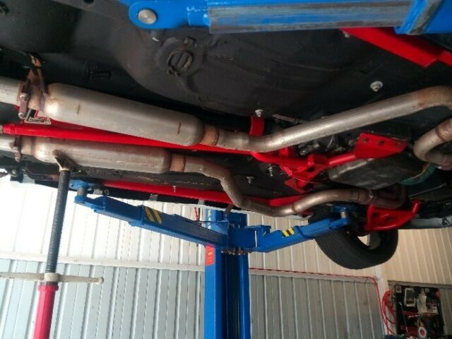 1987 White Chevrolet Camaro Coupe