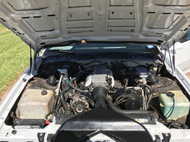 1985 White Chevrolet Camaro