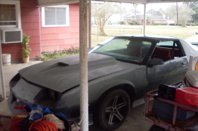 1984 BLACK  Chevrolet Camaro Coupe