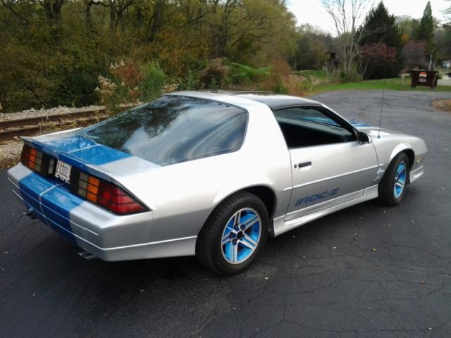 1986 silver Chevrolet Camaro Coupe