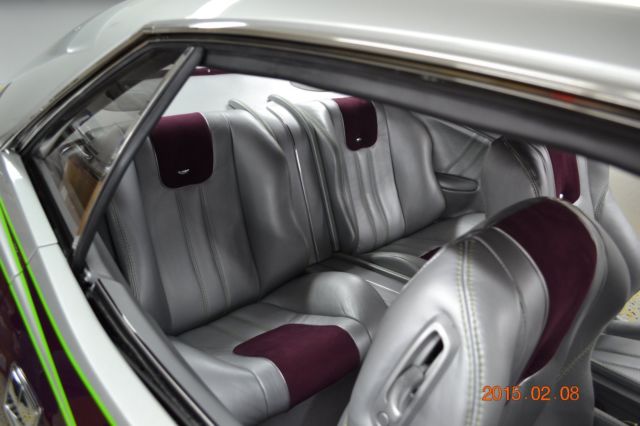 1971 Purple/ Silver Plymouth Barracuda