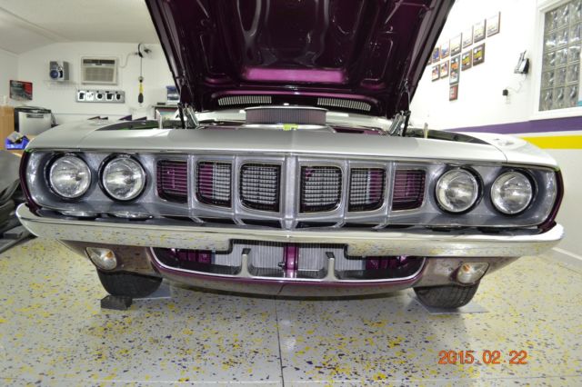 1971 Purple/ Silver Plymouth Barracuda