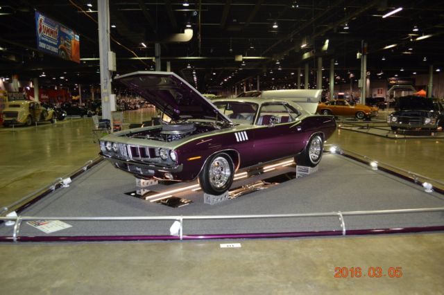 1971 Purple/ Silver Plymouth Barracuda