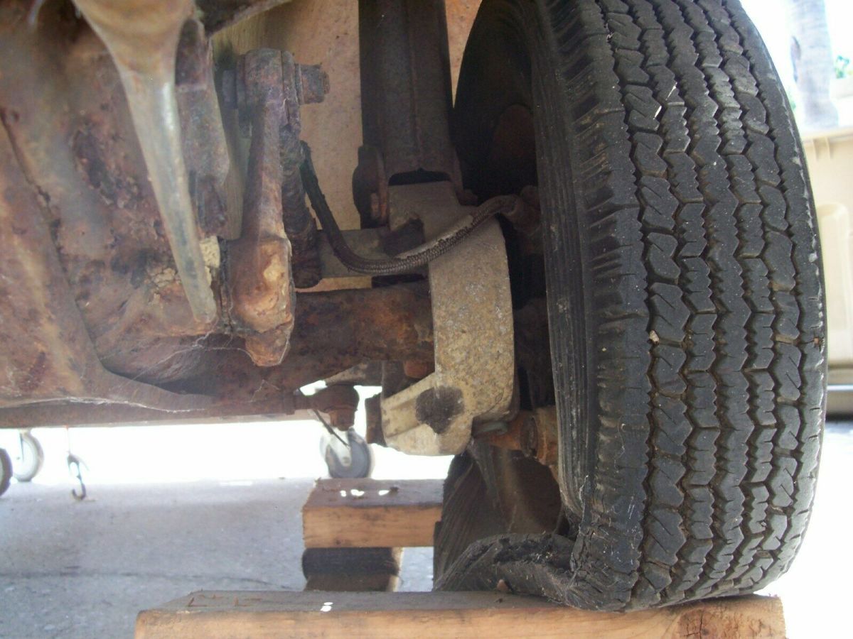 1957 Blue BMW Isetta 300