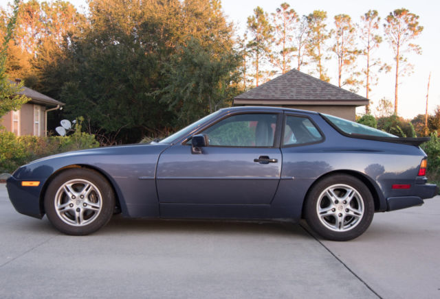 1989 Azurite Blue Porsche 944 Coupe