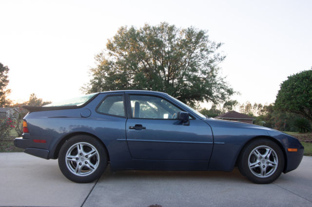 1989 Azurite Blue Porsche 944 Coupe
