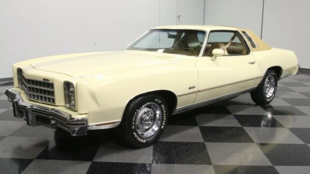 1976 Cream Chevrolet Monte Carlo Hardtop