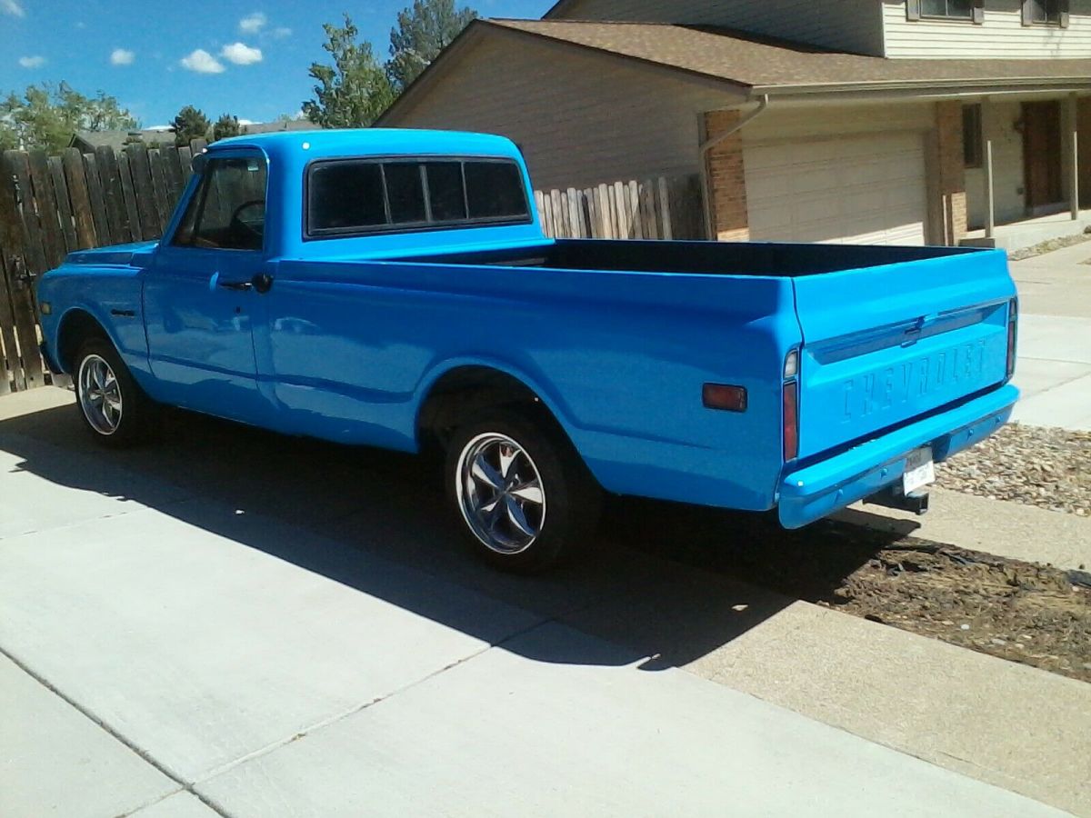 1972 Blue Chevrolet C-10 Standard Cab Pickup