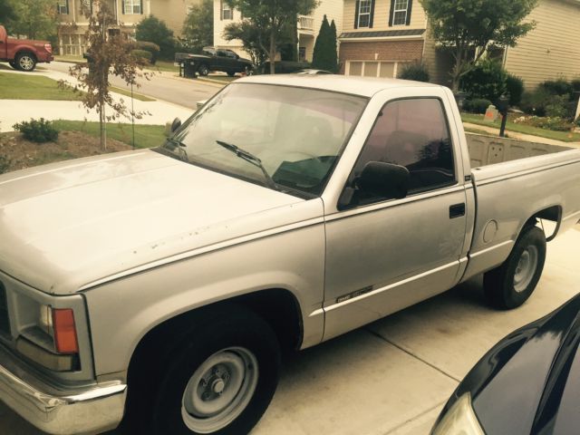 1994 Gray GMC Sierra 1500 Standard Cab Pickup